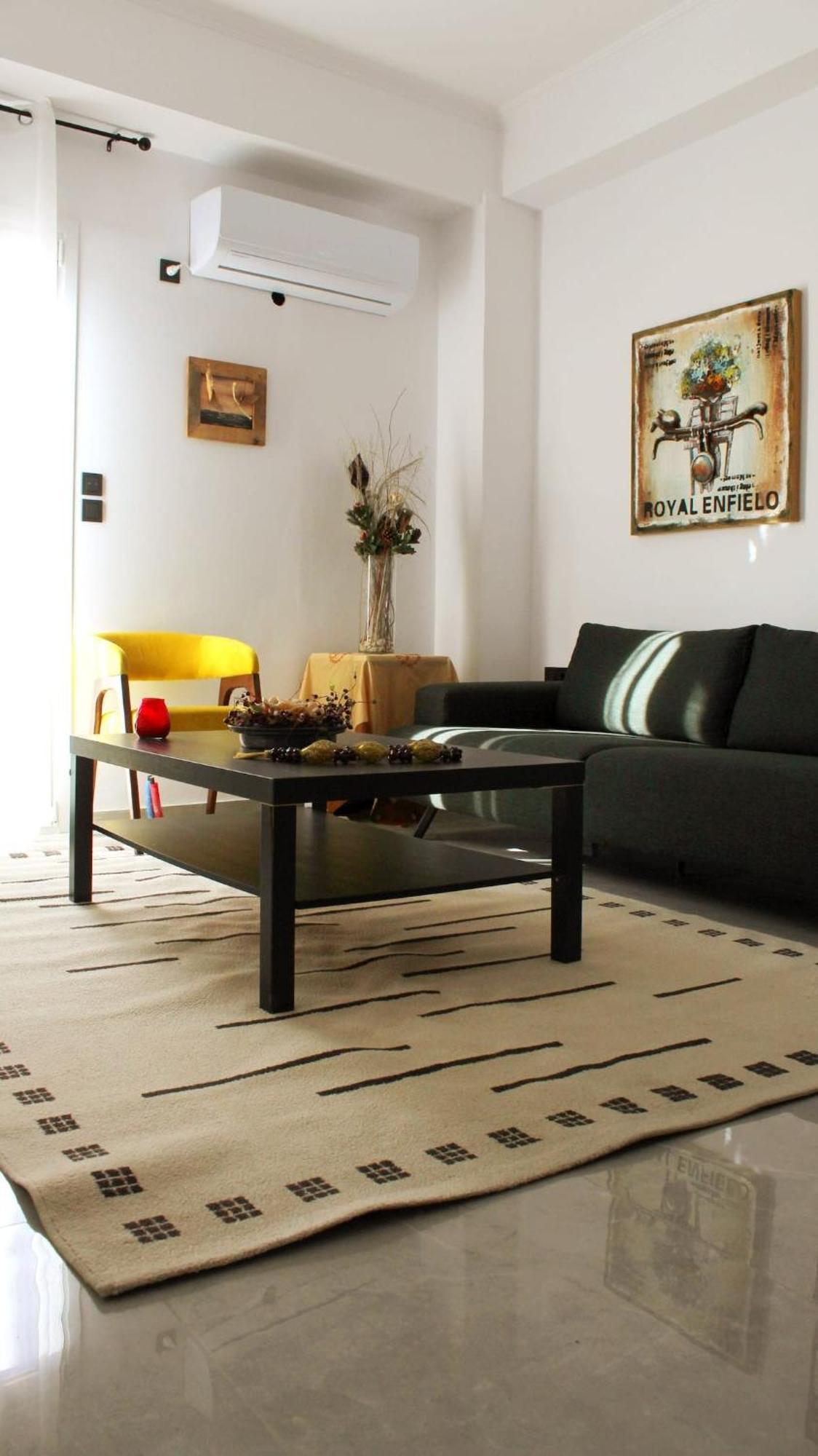 Patras Cozy Nest In The Vibrant City Center Bagian luar foto